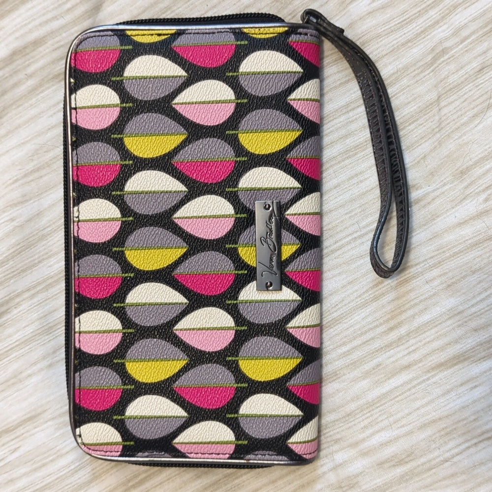 Vera Bradley Zip Around Moon Drop Wristlet